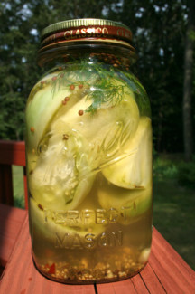 pickled-green-tomatoes